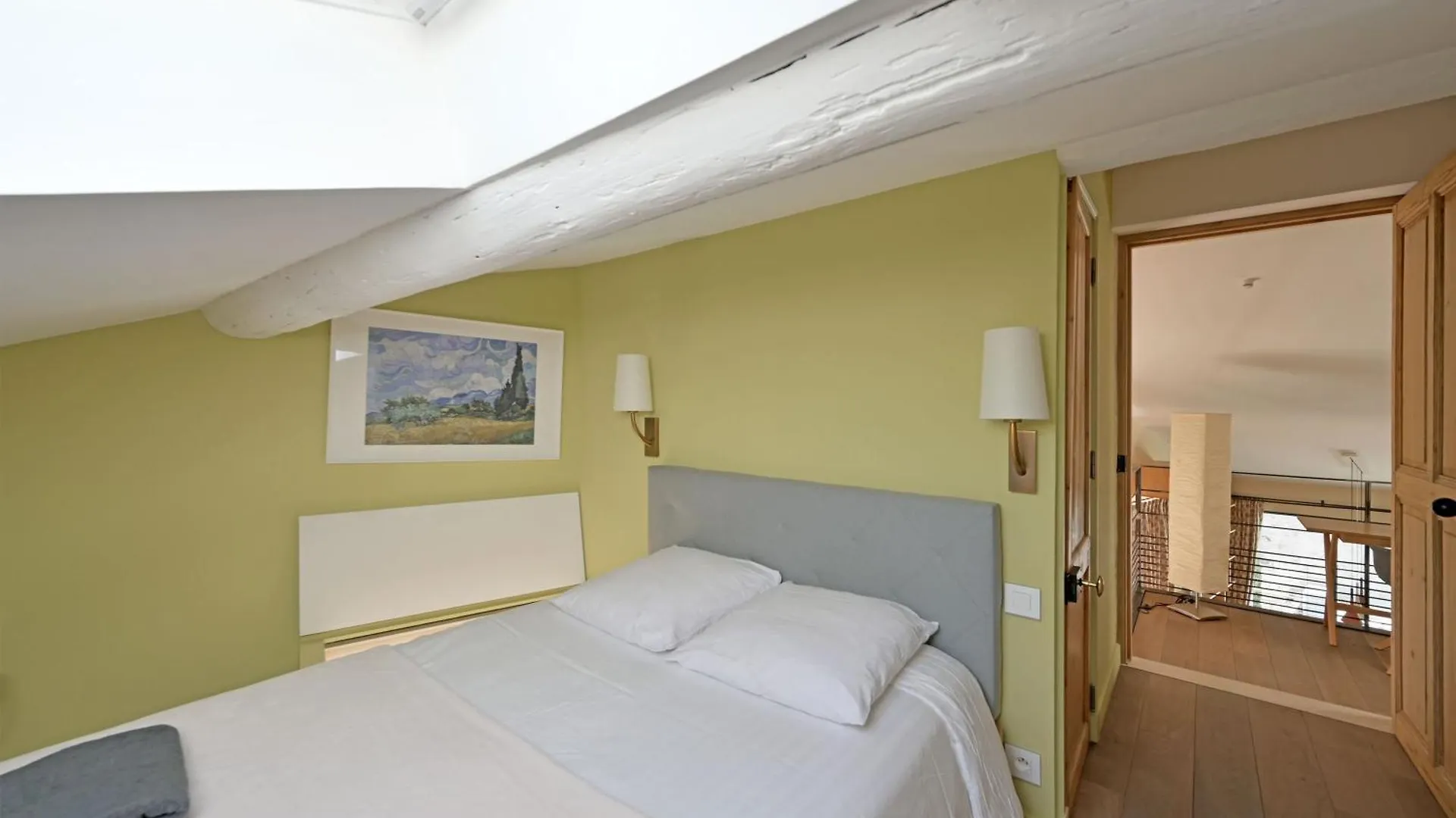 Ceccano - Calme Et Volupte - Parking Gratuit - Terrasse Apartment Avignon